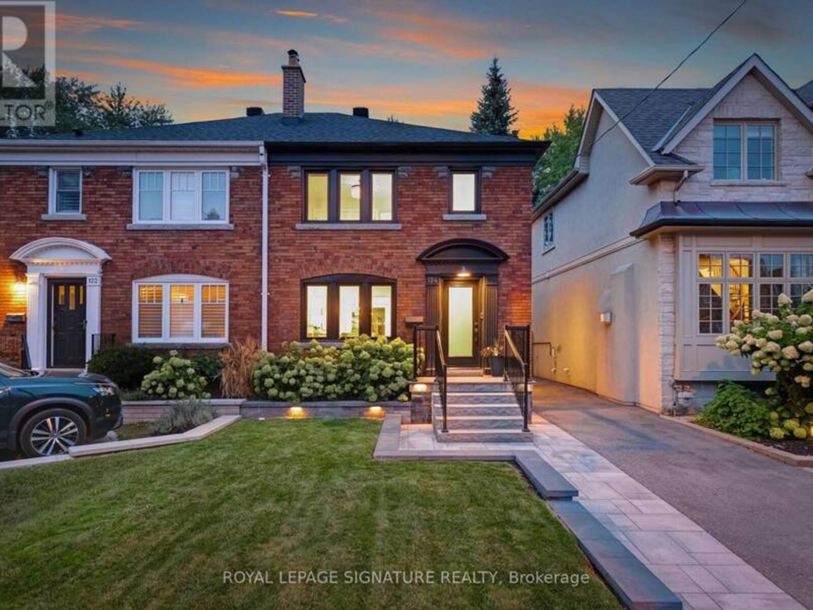 124 DONLEA DRIVE, Toronto, Ontario M4G 2M5