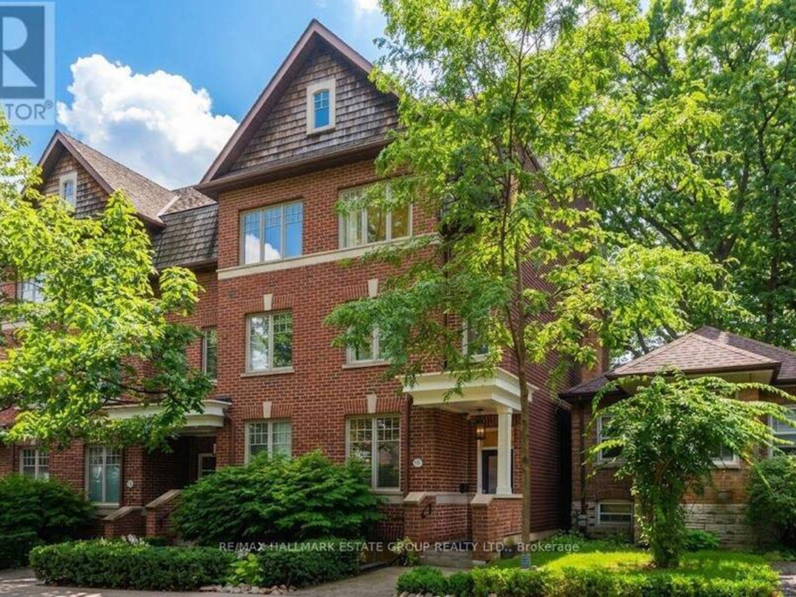 6B SCARBOROUGH ROAD, Toronto, Ontario M4E 3M5