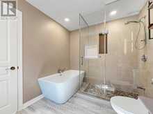 50 ASCALON DRIVE | Vaughan Ontario | Slide Image Thirty