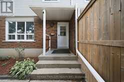7- 63 METCALIFE, UNIT C METCALFE CRESCENT | Brantford Ontario | Slide Image Four
