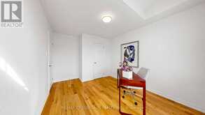 42 BOWKETT DRIVE | Richmond Hill Ontario | Slide Image Thirty-two
