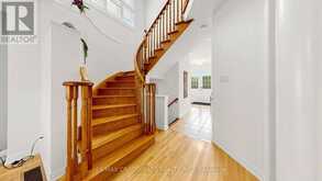 42 BOWKETT DRIVE | Richmond Hill Ontario | Slide Image Twenty-two