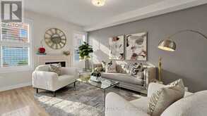 42 BOWKETT DRIVE | Richmond Hill Ontario | Slide Image Five