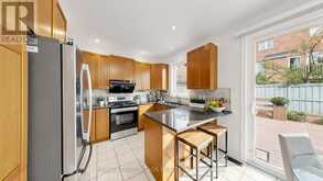 42 BOWKETT DRIVE | Richmond Hill Ontario | Slide Image Eleven