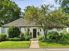 372 TRAFALGAR ROAD Oakville Ontario, L6J 3H5