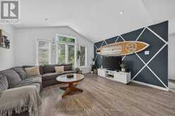 600 WHITE CEDAR AVENUE | Waterloo Ontario | Slide Image Fifteen