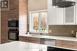534 BIRCHLEAF WALK | Waterloo Ontario | Slide Image Eighteen