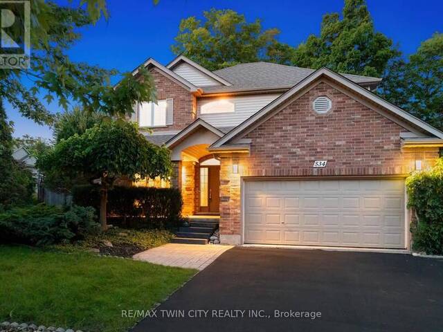 534 BIRCHLEAF WALK Waterloo Ontario, N2T 2W5 - 4 Bedrooms Home For Sale