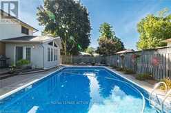 20 WILDFLOWER LANE | Brantford Ontario | Slide Image Ten