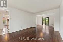 6 LIPPINCOTT COURT | Richmond Hill Ontario | Slide Image Six