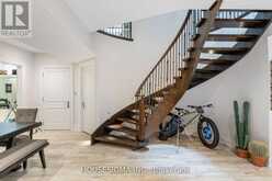 102 OXFORD STREET | Richmond Hill Ontario | Slide Image Twenty-seven