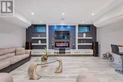 102 OXFORD STREET | Richmond Hill Ontario | Slide Image Twenty-nine