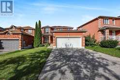50 LOON AVENUE | Barrie Ontario | Slide Image Three