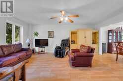 9 LITTLE LAKE DRIVE | Barrie Ontario | Slide Image Six