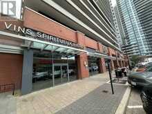TH1 - 2212 LAKE SHORE BOULEVARD W | Toronto Ontario | Slide Image Nineteen