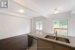 2 - 515 GARNER ROAD W | Ancaster Ontario | Slide Image Ten