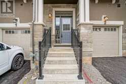 2 - 515 GARNER ROAD W | Ancaster Ontario | Slide Image Four