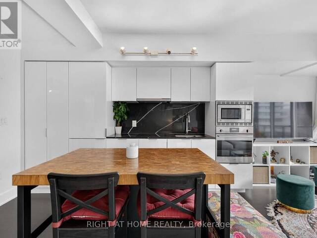 1809 - 955 BAY STREET Toronto Ontario, M5S 0C6 - 3 Bedrooms Condo For Sale