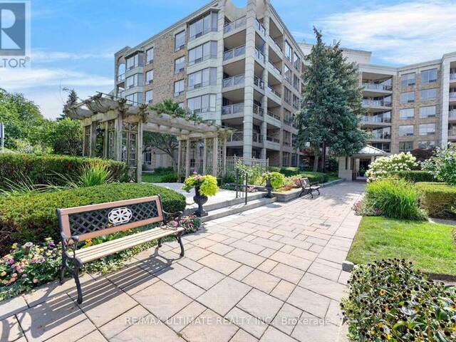 218 - 215 THE DONWAY W Toronto Ontario, M3B 3P5 - 2 Bedrooms Condo For Sale