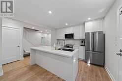 770 PAM CRESCENT | Newmarket Ontario | Slide Image Six