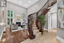 735 FOXCROFT BOULEVARD | Newmarket Ontario | Slide Image Nine