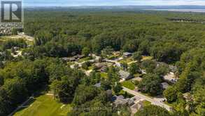 4 DOWNER CRESCENT | Wasaga Beach Ontario | Slide Image Thirty-four