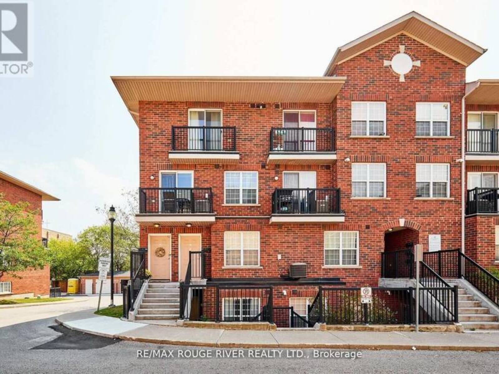 312 - 25 STRANGFORD LANE, Toronto, Ontario M1L 0E5