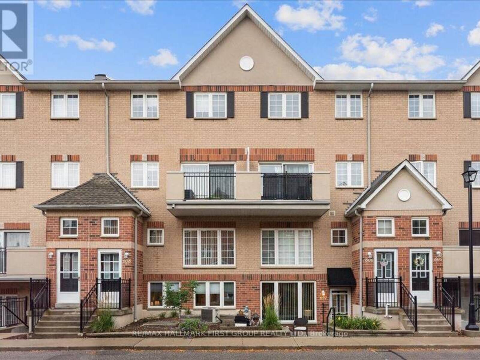 607 - 1400 THE ESPLANADE N, Pickering, Ontario L1V 6V2