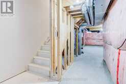 50 COLLIER CRESCENT | Markham Ontario | Slide Image Forty-three