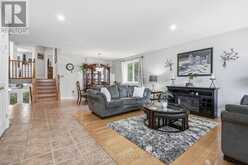 125 LANGLAW DRIVE | Cambridge Ontario | Slide Image Five