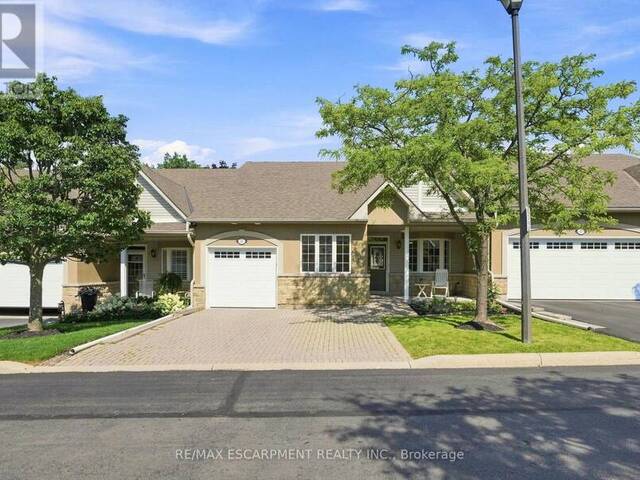 41 - 212 STONEHENGE DRIVE Hamilton Ontario, L9K 1N4 - 3 Bedrooms Condo For Sale
