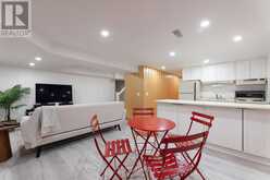 43 ORIOLE ROAD | Toronto Ontario | Slide Image Thirty-eight