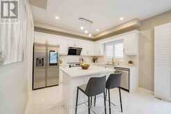 411 HOOVER PARK DRIVE | Whitchurch-Stouffville Ontario | Slide Image Twelve