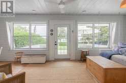 913 LAKE DRIVE N | Georgina Ontario | Slide Image Seven