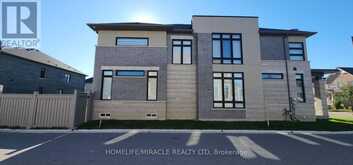 89 HALLDORSON AVENUE | Aurora Ontario | Slide Image Thirty-nine