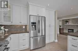 468 DORCHESTER COURT | Newmarket Ontario | Slide Image Eight