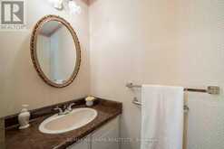 27 SIR GAWAINE PLACE | Markham Ontario | Slide Image Nineteen