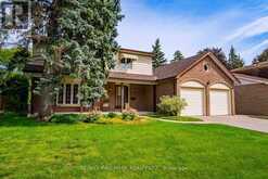 27 SIR GAWAINE PLACE | Markham Ontario | Slide Image Two