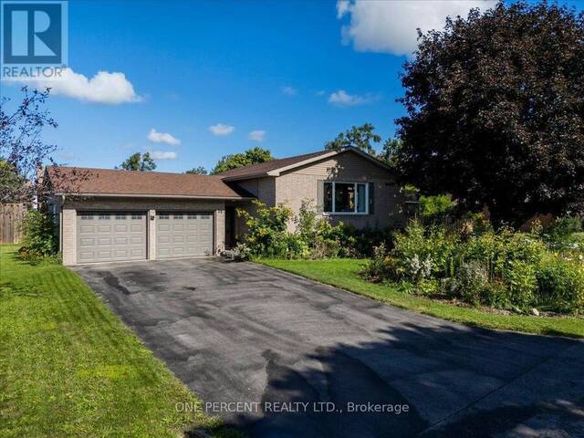 25 BERTRAM DRIVE Elmvale Ontario, L0L 1P0 - 3 Bedrooms Home For Sale