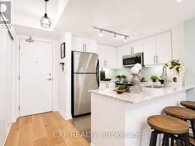 404 - 500 ST CLAIR AVENUE W Toronto Ontario, M6C 1A8 - 2 Bedrooms Condo For Sale