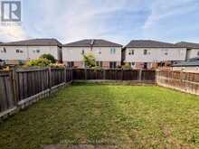 101 ELLIOTTGLEN DRIVE | Ajax Ontario | Slide Image Thirty-one