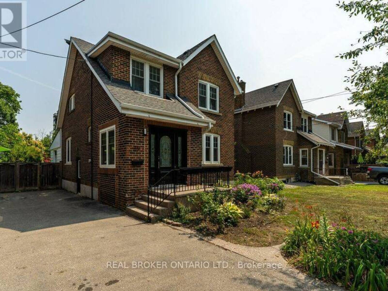 39 COURT STREET N, Milton, Ontario L9T 2S2
