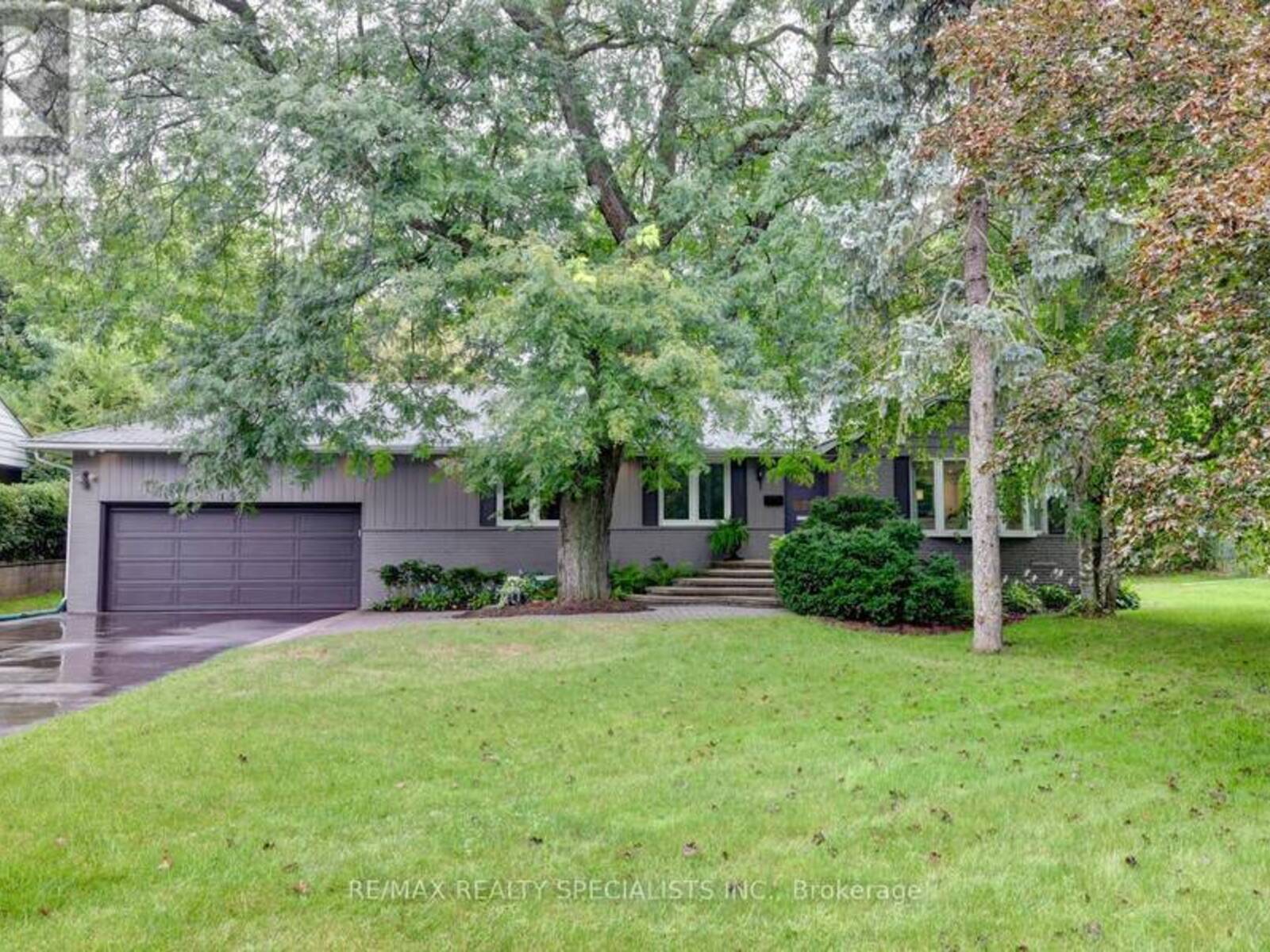 1589 CREDITON PARKWAY, Mississauga, Ontario L5G 3X2
