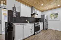 328 CEDAR AVENUE | Meaford Ontario | Slide Image Twelve