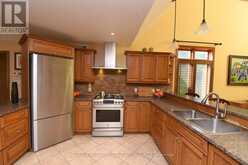 635 MILLGROVE SIDE ROAD | Hamilton Ontario | Slide Image Four
