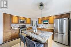 32 CLENCH AVENUE | Brantford Ontario | Slide Image Nine