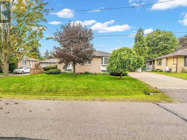 48 GARSIDE AVENUE Whitby Ontario, L1M 1A7 - 3 Bedrooms Home For Sale