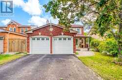 46 HEARNE CRESCENT | Ajax Ontario | Slide Image Two