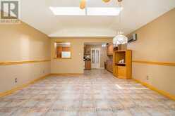 51 DAVIES CRESCENT | Barrie Ontario | Slide Image Nineteen