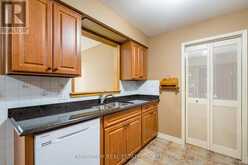 51 DAVIES CRESCENT | Barrie Ontario | Slide Image Eight